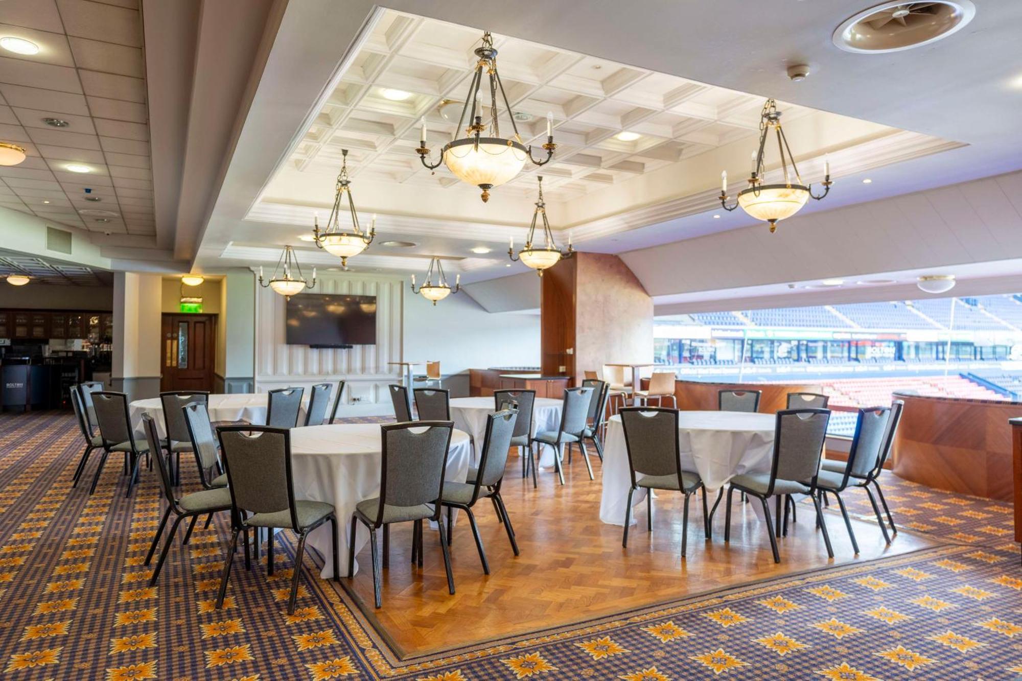 The Bolton Stadium Hotel, A Member Of Radisson Individuals Exterior foto