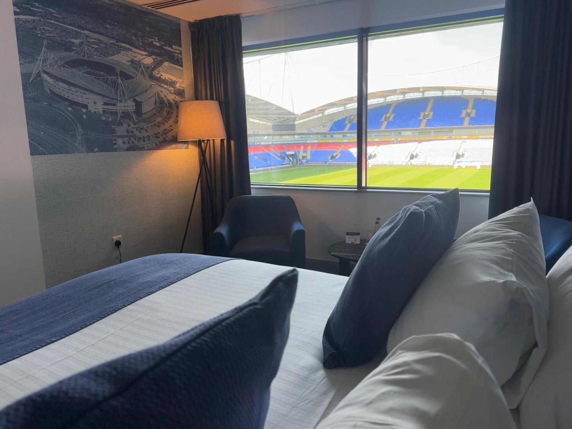The Bolton Stadium Hotel, A Member Of Radisson Individuals Exterior foto