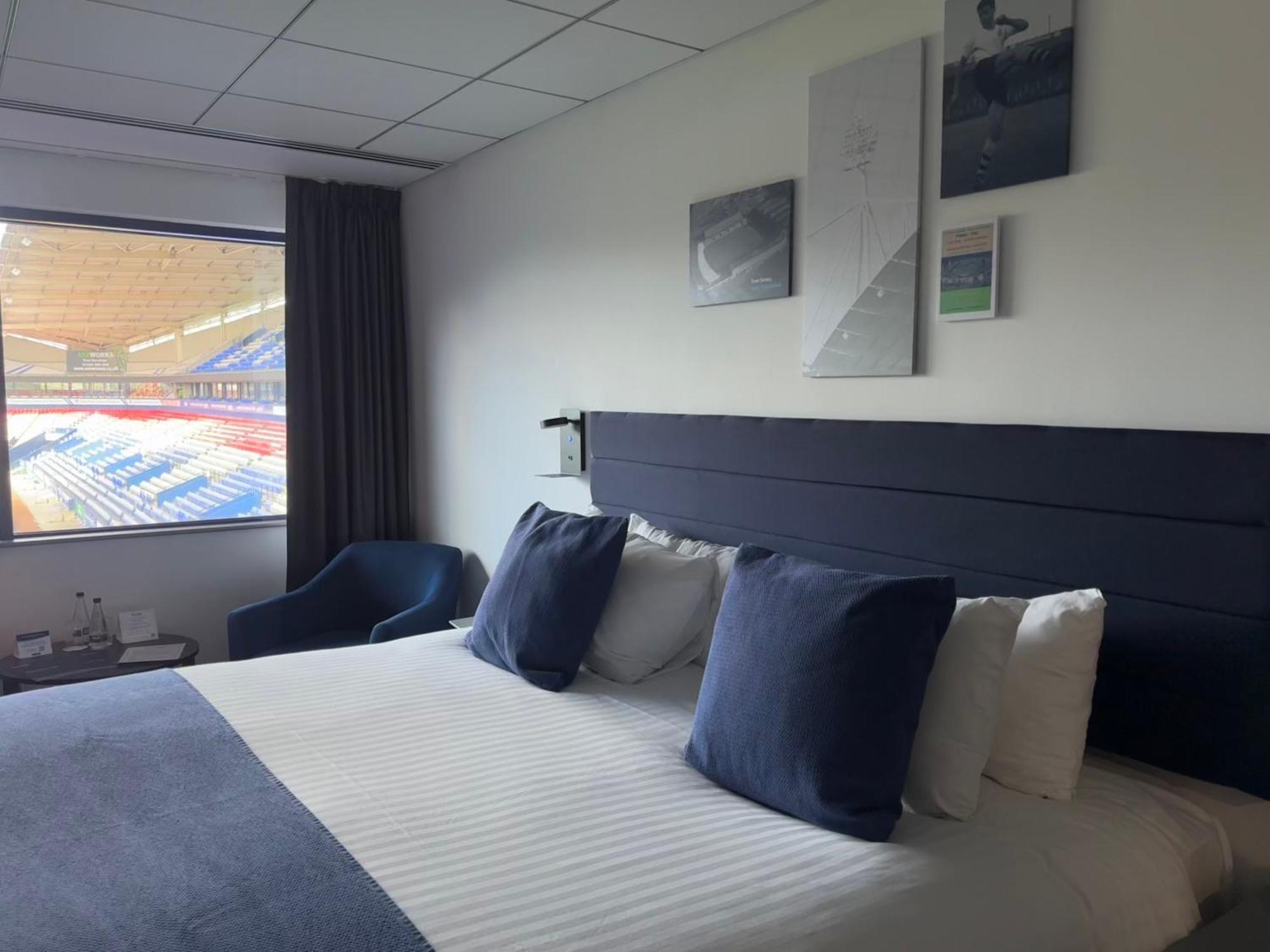 The Bolton Stadium Hotel, A Member Of Radisson Individuals Exterior foto